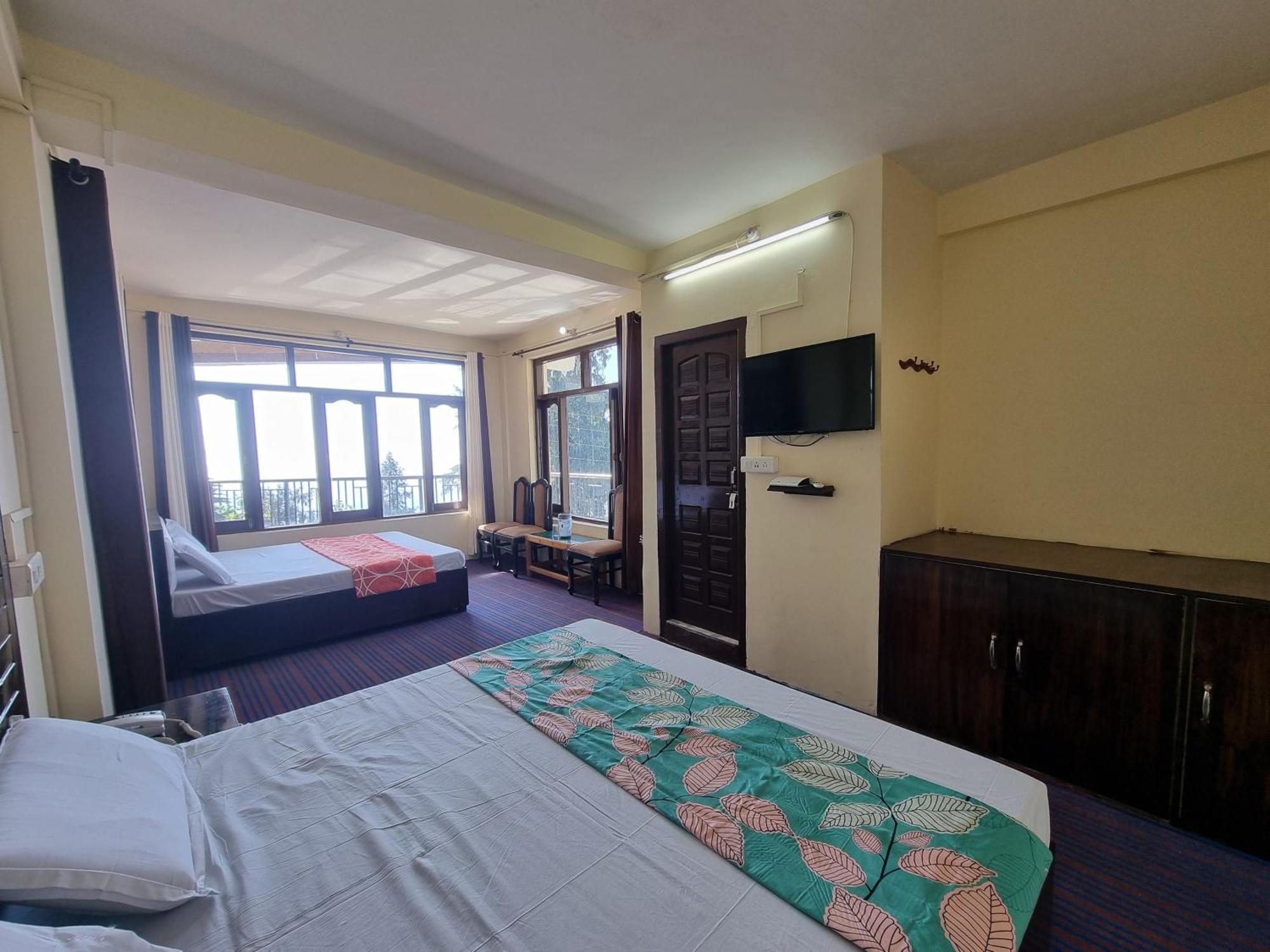Forest Vibes Kalatop-Rooms And Restaurant Dalhousie Bagian luar foto