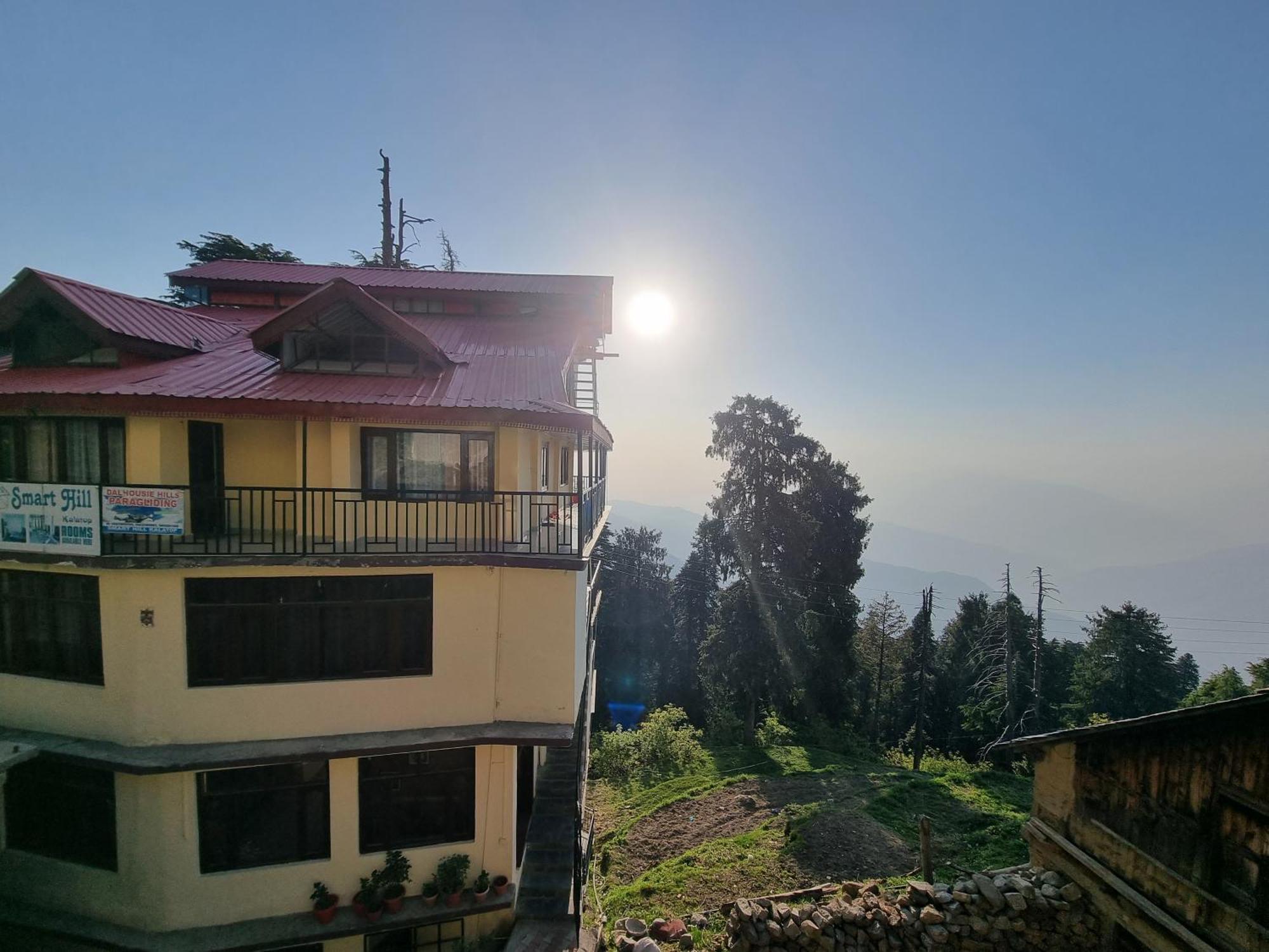 Forest Vibes Kalatop-Rooms And Restaurant Dalhousie Bagian luar foto