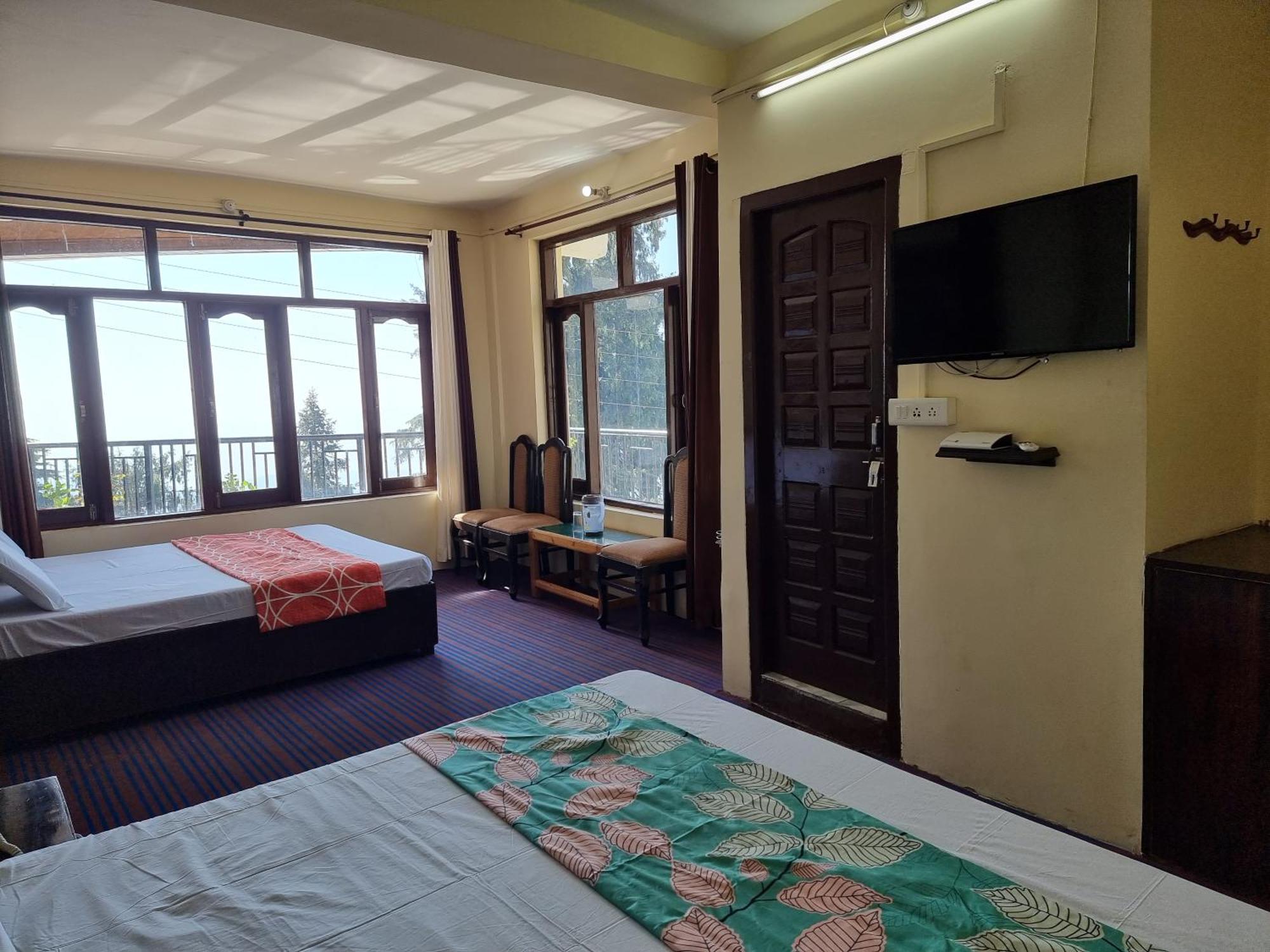 Forest Vibes Kalatop-Rooms And Restaurant Dalhousie Bagian luar foto