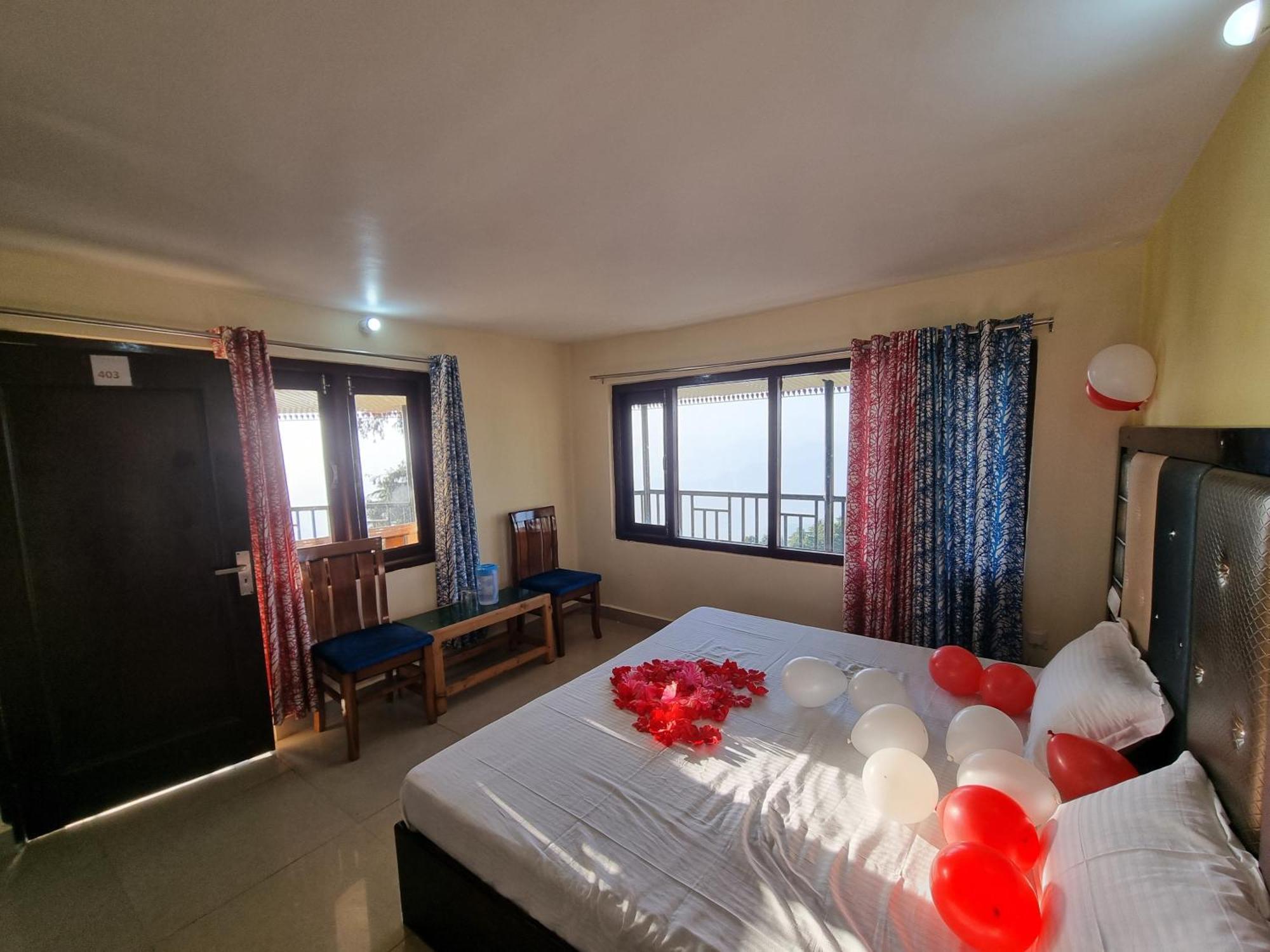 Forest Vibes Kalatop-Rooms And Restaurant Dalhousie Bagian luar foto
