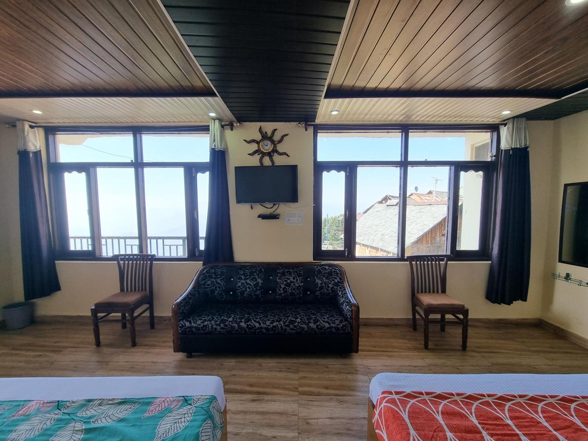 Forest Vibes Kalatop-Rooms And Restaurant Dalhousie Bagian luar foto